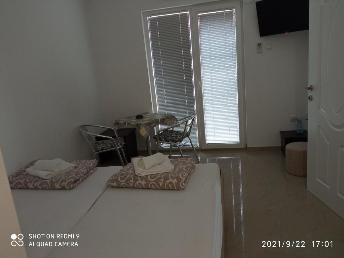 Smestaj Lux Appartement Veliko Gradište Buitenkant foto