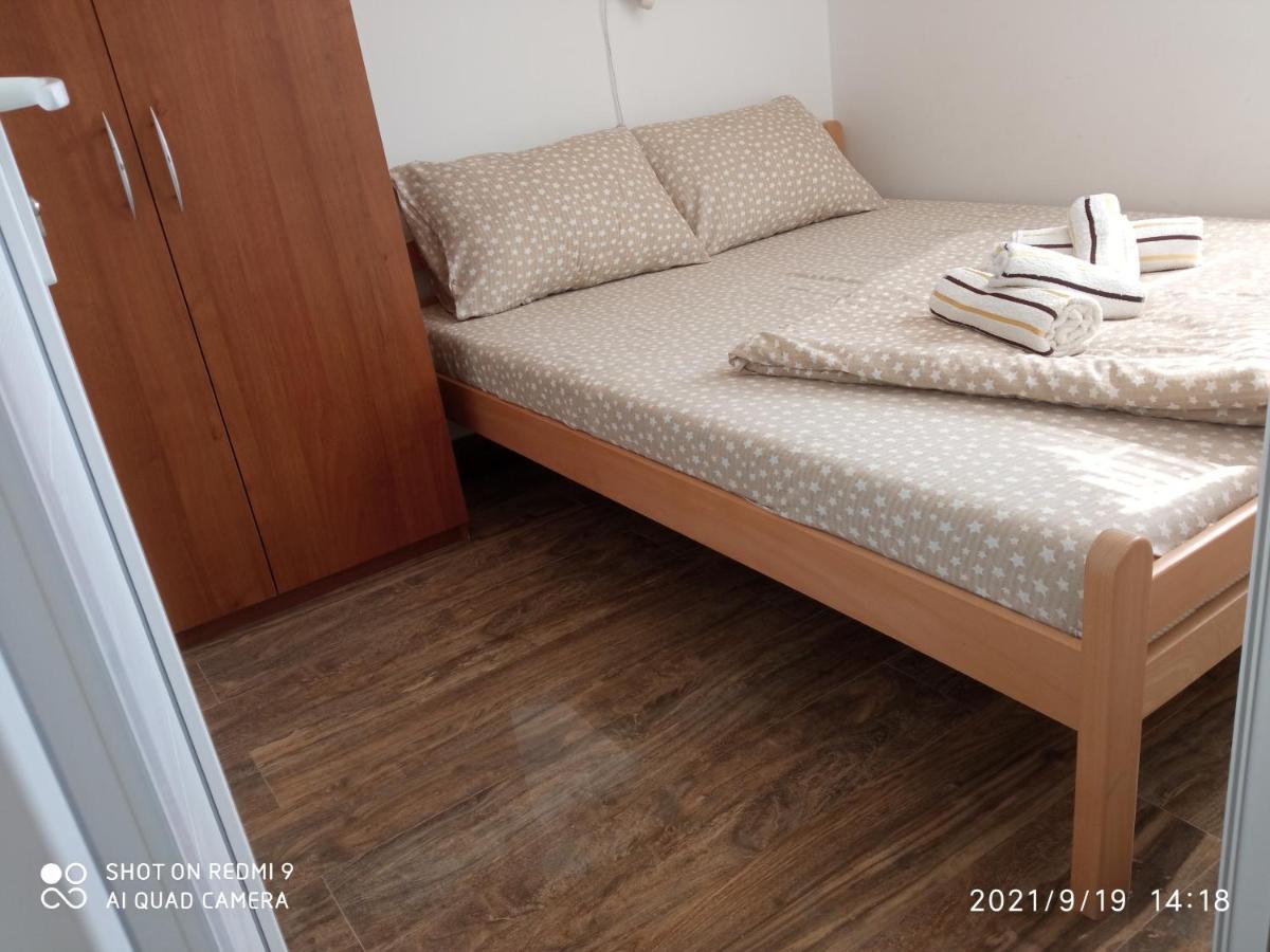 Smestaj Lux Appartement Veliko Gradište Buitenkant foto